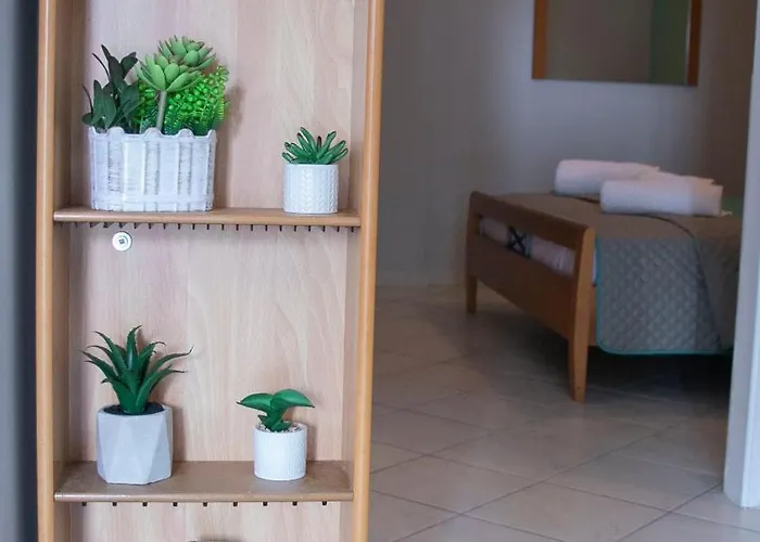 Mary's Paralia Dionisiou